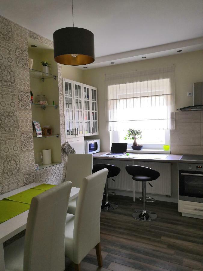 Ancsi Apartmant Kecskemet Kecskemét Exterior foto